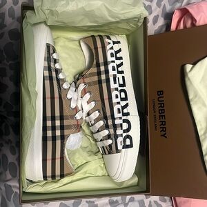 Burberry Logo Print Vintage Check Cotton Sneakers low top